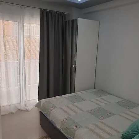 M&m Blue Luxury Paralía