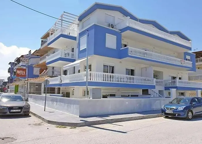 M&m Blue Luxury Paralía