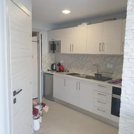 M&m Blue Luxury Paralía