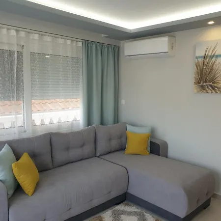M&m Blue Luxury Apartmán Paralía
