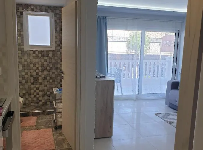 M&m Blue Luxury * Paralía